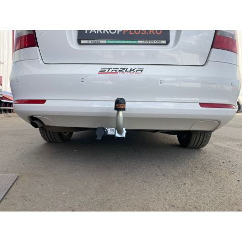 Фаркоп MOTODOR на Skoda Octavia 2004-2020 Арт.92304