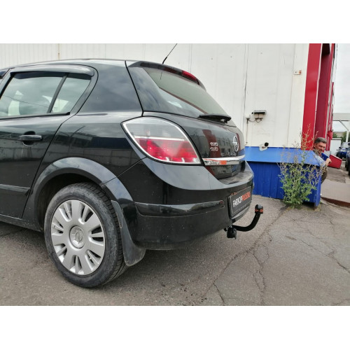 Фаркоп Лидер Плюс на OPEL Astra H 2004–2011  Арт. O109-A (хетчбек/GTC)