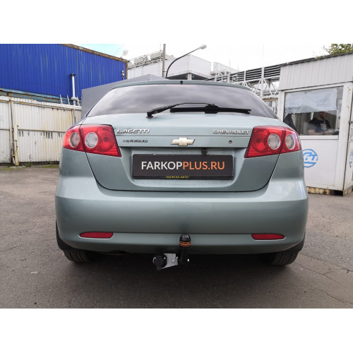 Фаркоп Трейлер на CHEVROLET Lacetti 2004–2013  Арт. 9421 (х/б) (KLAN)