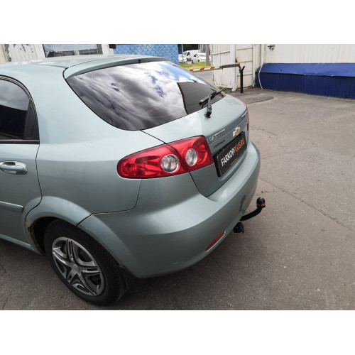 Фаркоп Трейлер на CHEVROLET Lacetti 2004–2013  Арт. 9421 (х/б) (KLAN)