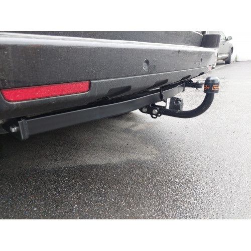 Фаркоп BOSAL (ORIS) на LAND ROVER Range Rover 2003–2012  Арт. 7353-A (кроме supercharged)