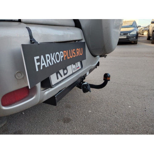Фаркоп Трейлер на TOYOTA RAV4 2000–2006  Арт. 7831