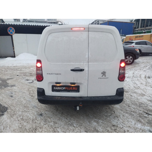 Фаркоп BOSAL (ORIS) на Peugeot Partner 2008- Арт.2556-A