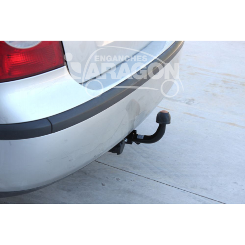 Фаркоп ARAGON на FORD Focus 2004–2011  Арт. E2011CA (седан)